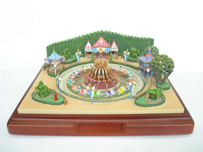 Mainstreet USA Fantasyland Dumbo the Flying Elephant Ride