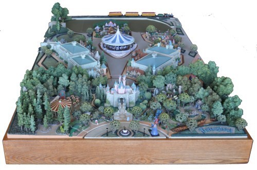 Disneyland~Fantasyland Platform