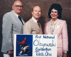 Bob Olszewski with Carol and Larry Mills at the first ever Olszewski Convention held in Ohio